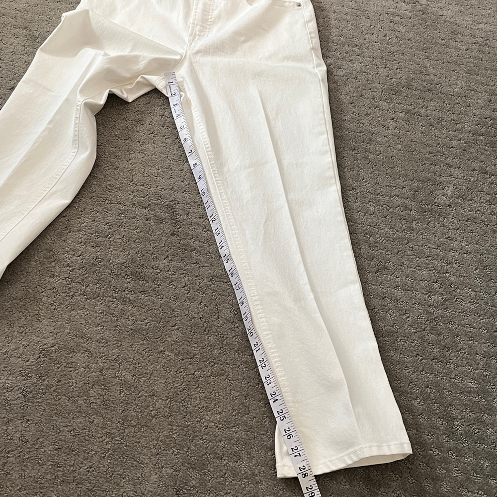 Frye Jeans - Picture 5 of 5